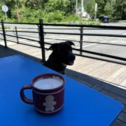 Carm's - Latte and a lot of dogge"