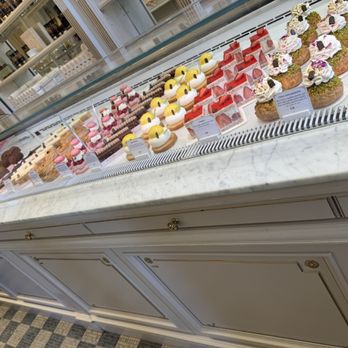Angelina - Bake shop - Breakfast & Brunch Near Me - Paris, 75