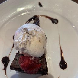 Flourless cake- delish! Flourless cake- delish!