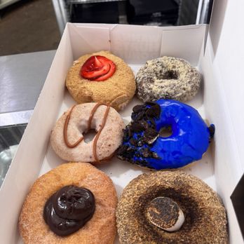 Hurts Donut - Donuts Near Me - Tempe, Arizona