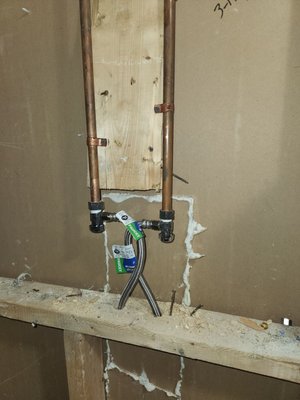 Willie Will's Wheels Handyman Plumbing Services Logo