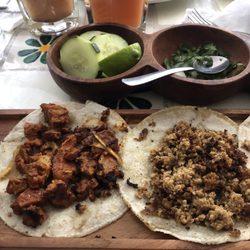El Jardín Vegetariano - Tacos de pastor y asada