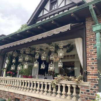The Pasadena Showcase House For The Arts - Community Service/Non-Profit Near Me - Pasadena, California