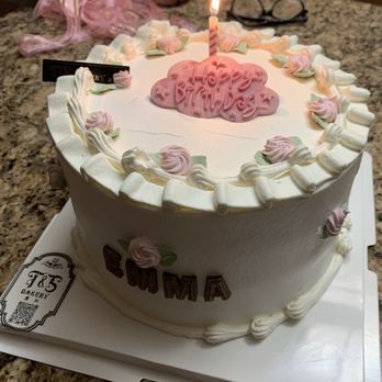 T & 5 Bakery Cafe - Bakeries Near Me - Sacramento, California T & 5 Bakery Cafe - Bakeries Near Me - Sacramento, California