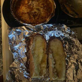 Raimondo's Pizza - Lasagna & toast - Pizza Near Me - Fort Wayne, Indiana Raimondo's Pizza - Lasagna & toast - Pizza Near Me - Fort Wayne, Indiana