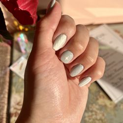 Glitter & Polish Nail Spa - Happy New Year
