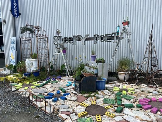 Sleepy Poet Antique Mall by null