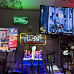 The Clubhouse Sports Bar & Grill