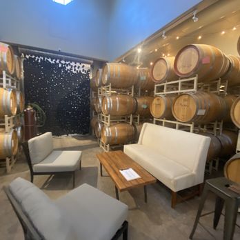 Dresser Winery - Wineries Near Me - Paso Robles, California Dresser Winery - Wineries Near Me - Paso Robles, California