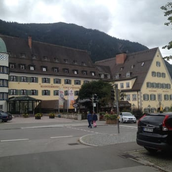 Bräustüberl - Bavarian Near Me - Ettal, BY