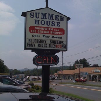 Summer House - Ice Cream & Frozen Yogurt Near Me - Southwick, Massachusetts Summer House - Ice Cream & Frozen Yogurt Near Me - Southwick, Massachusetts