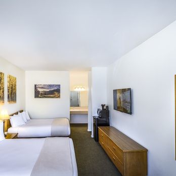 Adventure Inn Durango - Double Queen room - Hotels Near Me - Durango, Colorado