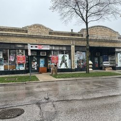 One Stop Comics - Outside of store front