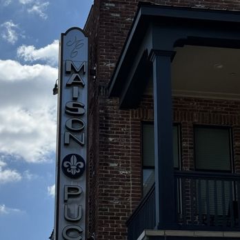 Maison Pucha Bistro - On a clear sunny day - French Near Me - Houston, Texas