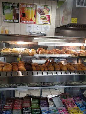 Pastelaria Vitoria Broadway by null