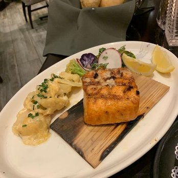Puyalapabs Cafe - Plank King Salmon with vegetables and cheese herb potato gratin - Cafes Near Me - Tacoma, Washington Puyalapabs Cafe - Plank King Salmon with vegetables and cheese herb potato gratin - Cafes Near Me - Tacoma, Washington