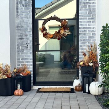 The Desert Root - Fall porch decorating - Landscaping Near Me - Mesa, Arizona The Desert Root - Fall porch decorating - Landscaping Near Me - Mesa, Arizona