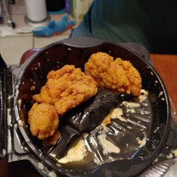 Pizza Hut - Garlic parmesan wings