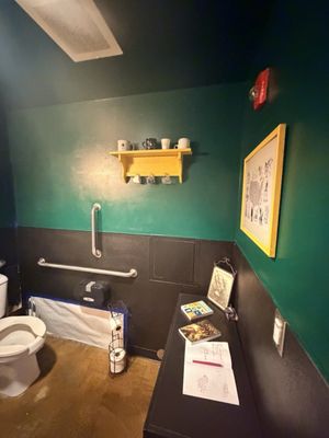 Biscuit & Bean by null