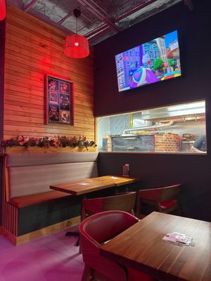 NiteOwl Kitchen and Cocktails by null