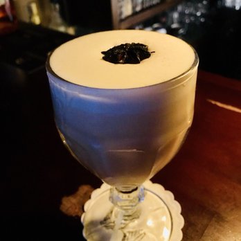 Hemingway bar - Absinthe Drink - off menu - Cocktail Bars Near Me - Prague, Puerto Rico