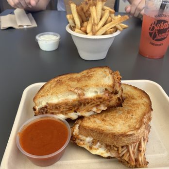 Burnt Crumbs - Spaghetti Grilled Cheese Sandwich House Lemonade - Strawberry Hand Cut Fries w/ Garlic Aioli Dip - New American Near Me - Irvine, California Burnt Crumbs - Spaghetti Grilled Cheese Sandwich House Lemonade - Strawberry Hand Cut Fries w/ Garlic Aioli Dip - New American Near Me - Irvine, California