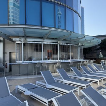 Omni Dallas Hotel - Pool seats - Hotels & Travel Near Me - Dallas, Texas Omni Dallas Hotel - Pool seats - Hotels & Travel Near Me - Dallas, Texas