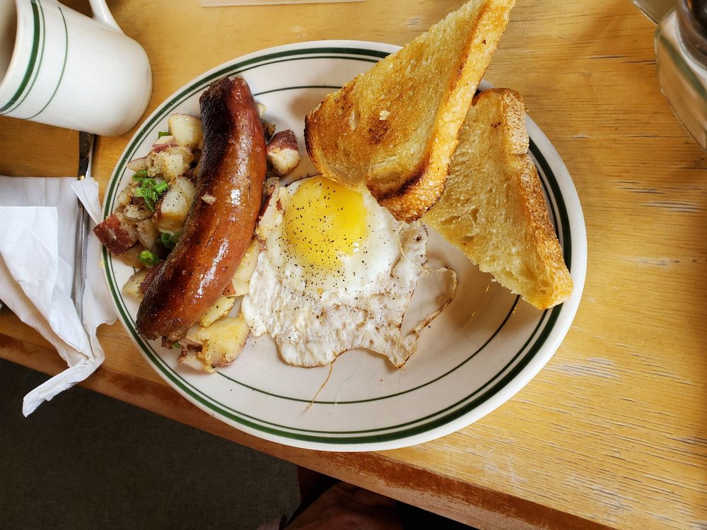 CHUCKWAGON CAFE Updated October 2024 68 Photos & 70 Reviews 105