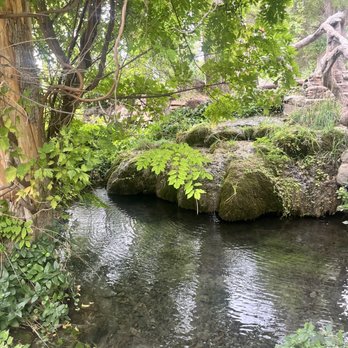Carlito Springs - Hiking Near Me - Cedar Crest, New Mexico