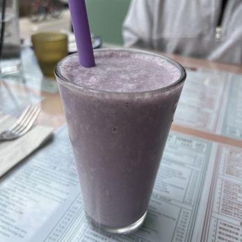 Kong Sihk Tong - Yam milkshake - Hong Kong Style Cafe Near Me - Flushing, New York Kong Sihk Tong - Yam milkshake - Hong Kong Style Cafe Near Me - Flushing, New York