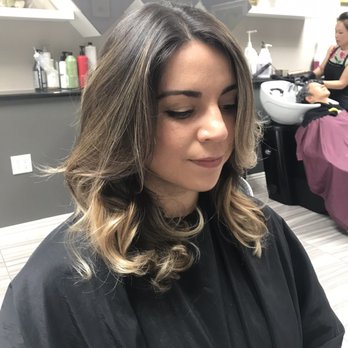 Mindy C Hair Stylist - Hair Stylists Near Me - Mountain View, California Mindy C Hair Stylist - Hair Stylists Near Me - Mountain View, California