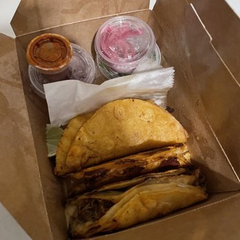 Taqueria Jalisco - Birria Tacos - Mexican Near Me - Boston, Massachusetts Taqueria Jalisco - Birria Tacos - Mexican Near Me - Boston, Massachusetts