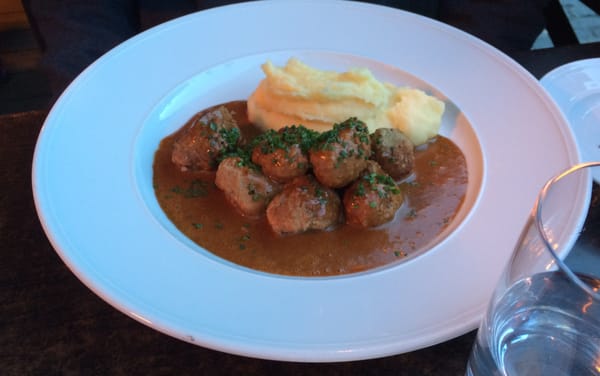 Restaurang Stortorgskällaren by null