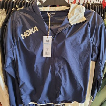 Hoka - Shoe Stores Near Me - Orlando, Florida Hoka - Shoe Stores Near Me - Orlando, Florida