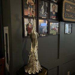 Hamilton Walker's - Decor
