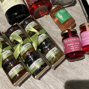 Beaumont - Okanagan brand wine jellies/fruit salsa trio ($11.50) and Beaumont Wine jellies ($5 each) ! - Wineries Near Me - West Kelowna, British Columbia