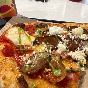 &pizza - Maverick Pizza W/ Goat Cheese. Absolutely bomb. - Pizza Near Me - Baltimore, Maryland
