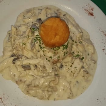 Brussels Bistro - creamy chic n biscuit - Belgian Near Me - Laguna Beach, California