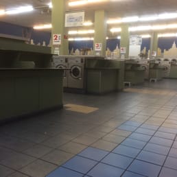 Lots of washers. They even have extra extra large washers that hold 8 loads in one!! Lots of washers. They even have extra extra large washers that hold 8 loads in one!!