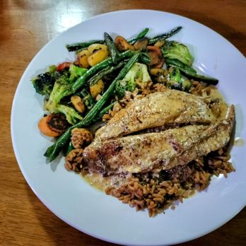 Steve-O’s 1981 Bar & Grill - Catfish Pontchartrain - American Near Me - Pittsburg, Texas
