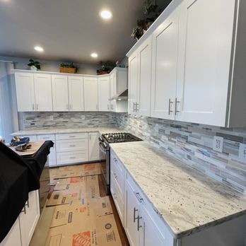 JL Handyservices - Kitchen backsplash installation - Handyman Near Me - Elk Grove, California JL Handyservices - Kitchen backsplash installation - Handyman Near Me - Elk Grove, California