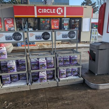 Kennedy & 14th Esso - Windshield washer fluid and Circle K - Gas Stations Near Me - Markham, Ontario