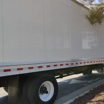 Hello Movers - Their truck looks new and clean! - Movers Near Me - Fremont, California Hello Movers - Their truck looks new and clean! - Movers Near Me - Fremont, California