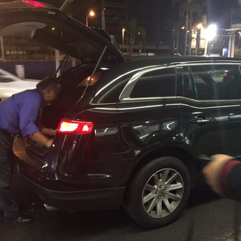 Elite Express - Lincoln MKT - Limos Near Me - Lomita, California