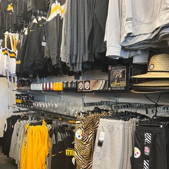 Rally House Settlers Ridge - Sports Wear Near Me - Pittsburgh, Pennsylvania Rally House Settlers Ridge - Sports Wear Near Me - Pittsburgh, Pennsylvania