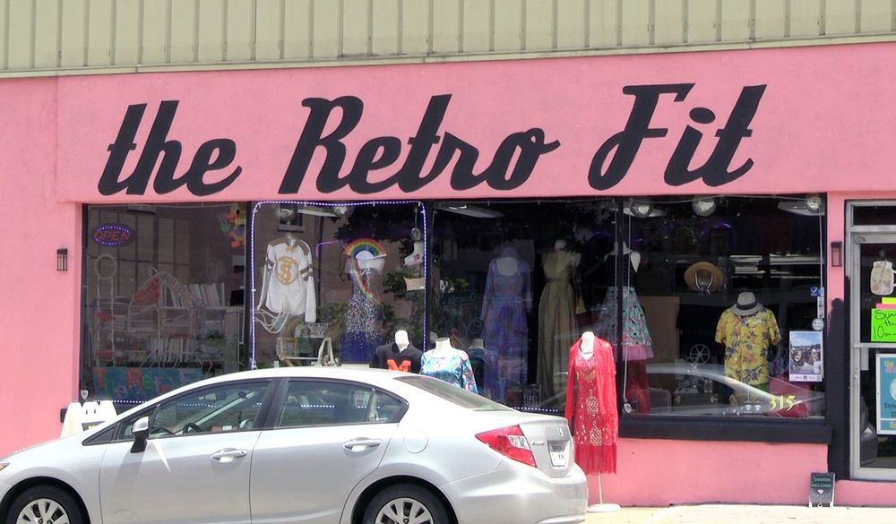 The Retro Fit Logo