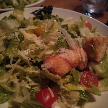 Howell's Kitchen and Bar - Pizza Near Me - Atlanta, Georgia