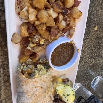Fig Tree Cafe - Breakfast burrito and Short Rib Benedict - Breakfast & Brunch Near Me - San Diego, California