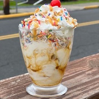 Grida's 2.0 - All American Sundae - Ice Cream & Frozen Yogurt Near Me - Richlandtown, Pennsylvania Grida's 2.0 - All American Sundae - Ice Cream & Frozen Yogurt Near Me - Richlandtown, Pennsylvania