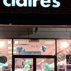 Claire's Accessories - Signage
